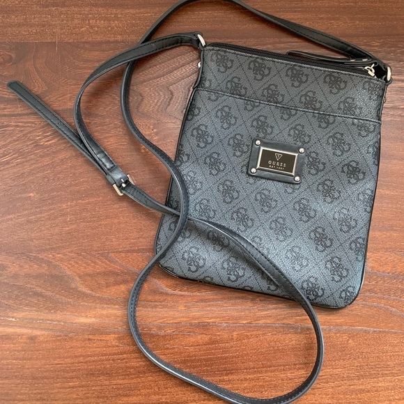Guess Handbags - Guess Crossbody Purse